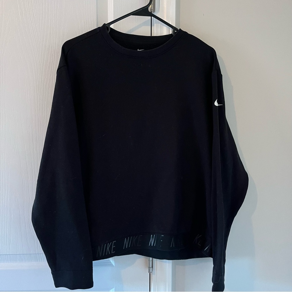 Nike Dri Fit Women’s Cropped Sweatshirt - Size L